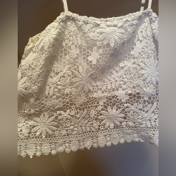 Miguelina white cropped lace embroidered tank top size small - Picture 6 of 8